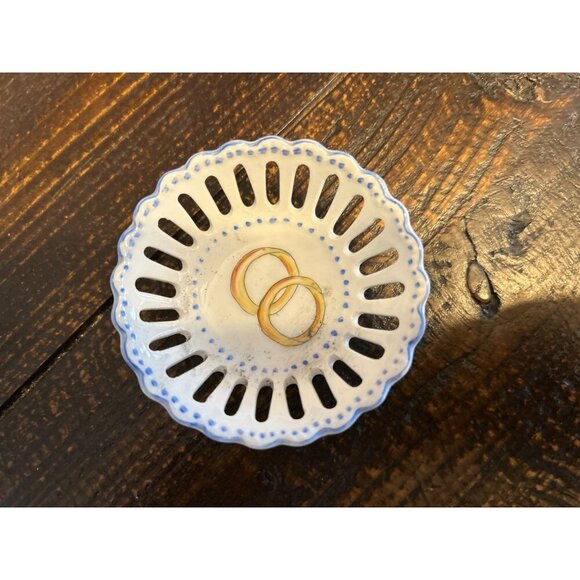 Ann Marie Murray Ring Dish Handpainted Porcelain Decorative Blue & White Detaili - Picture 2 of 6